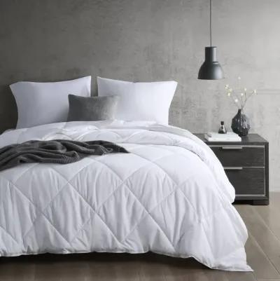 Cooling Touch Oversized Down Alternative Comforter