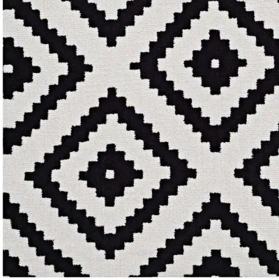 Alika Abstract Diamond Trellis 5x8 Area Rug