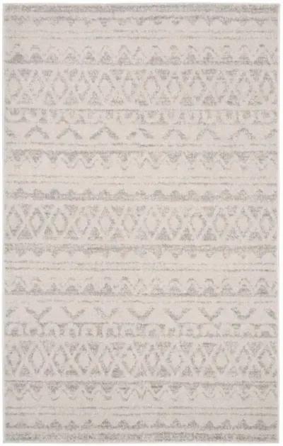 Adirondack Contemporary Ivory / Silver 6' X 6' Square Powerloomed Rug