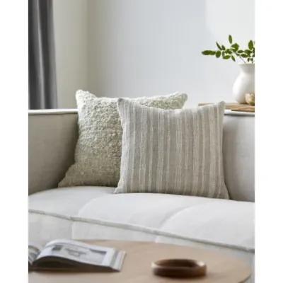 Vermont VMT-002 18"L x 18"W Accent Pillow