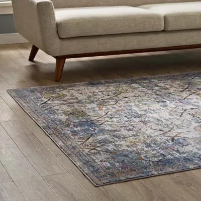 Minu Distressed Floral Lattice 4x6 Area Rug