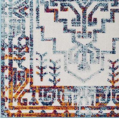 Reflect Nyssa Distressed Geometric Southwestern Aztec 5x8 Indoor/Outdoor Area Rug