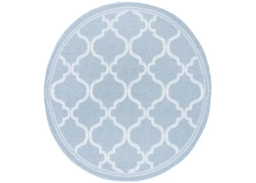 Safavieh BERMUDA 800 Collection BMU810M-7R Light Blue / Ivory 6'-7" X 6'-7" Round