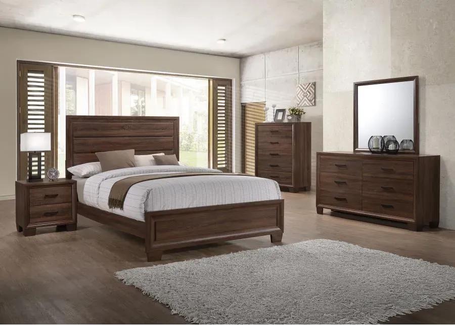 Crewkerne Queen Panel Bed Medium Warm Brown