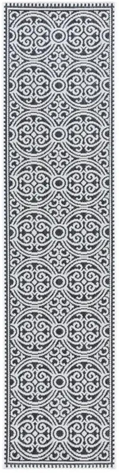 Safavieh BEACH HOUSE Collection BHS134A-210 Light Grey / Charcoal 2'-2" X 10'