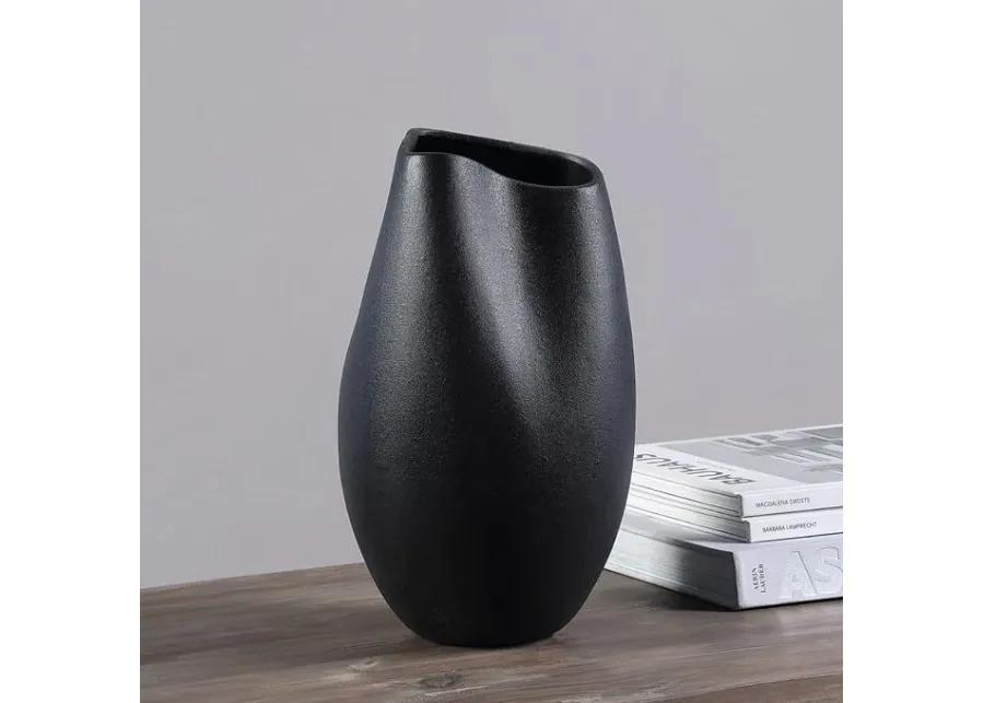 Erika Vase