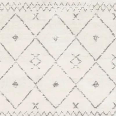 Roma ROM-2338 2'7" x 7'3" Rug