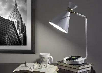 Maxine AdessoCharge Desk Lamp