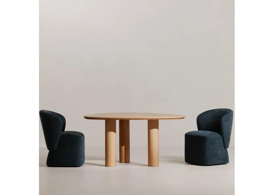 FINLEY DINING TABLE