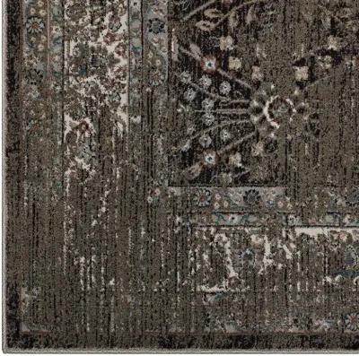 Berit Distressed Vintage Floral Lattice 8x10 Area Rug