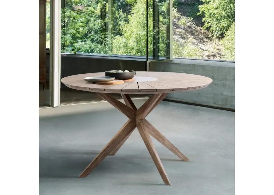 Oasis Outdoor  Dining Table