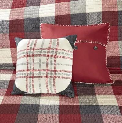 Madison Park Ridge Red 6 Piece Printed Herringbone Quilt Set with Throw Pillows