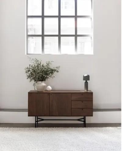 BECK SIDEBOARD