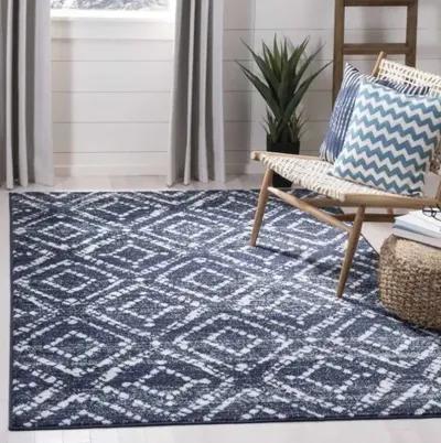 Adirondack Contemporary Navy / Ivory 8' X 8' Round Powerloomed Rug