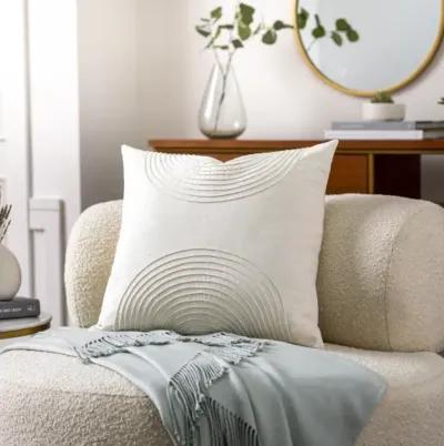 Erlands ERD-001 18"L x 18"W Accent Pillow