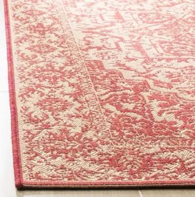 LINDEN 139 Collection LND139Q-6SQ Red / Creme 6'-7" X 6'-7" Square