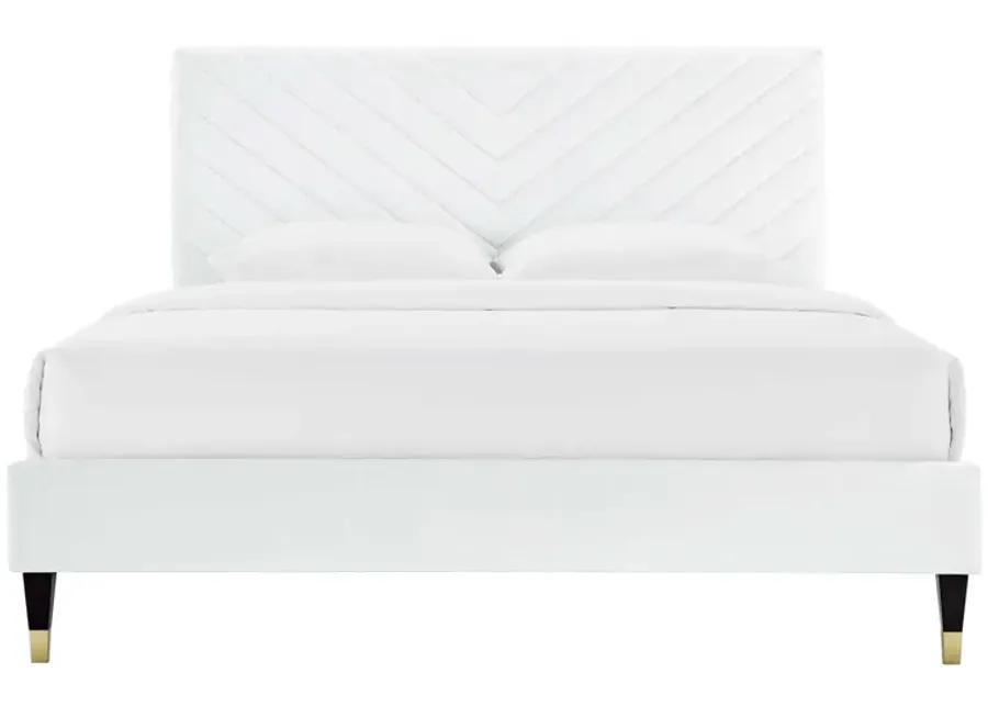 Roxanne Performance Velvet Queen Platform Bed