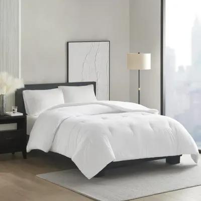 Honeycomb Textured Oversized Down Alternative Comforter