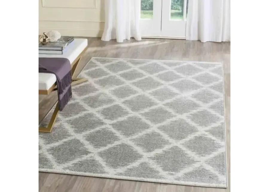 Adirondack Contemporary Silver / Ivory 6' X 9' Powerloomed Rug