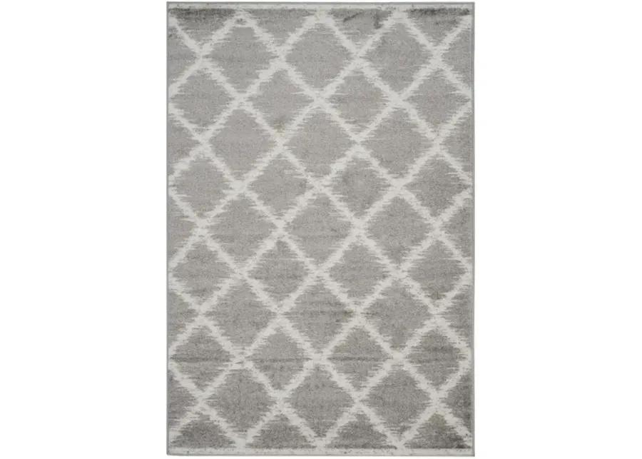 Adirondack Contemporary Silver / Ivory 6' X 9' Powerloomed Rug