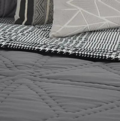 Maddux Place- Simpson Grey Queen Solid Gray Quilt -  Set of 3