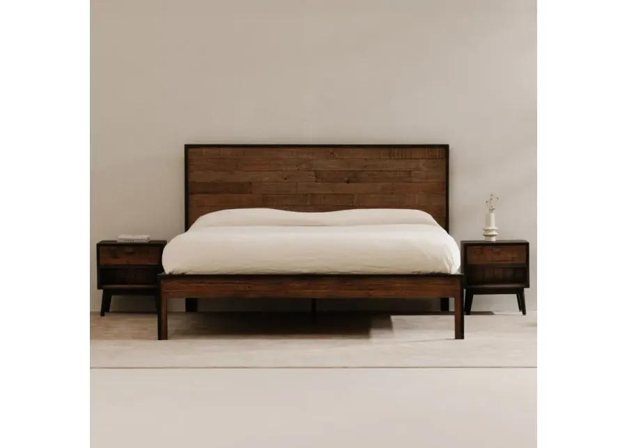 NOVA QUEEN BED