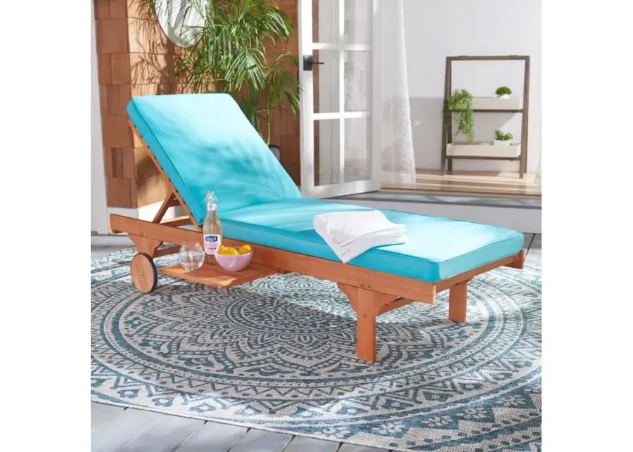 NEWPORT CHAISE LOUNGE CHAIR WITH SIDE TABLE