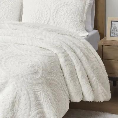 Madison Park Arya Ivory Embroidered Medallion Faux Fur Ultra Plush Comforter Mini Set