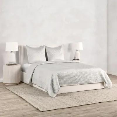 Winthrop 100% Sateen Silver King Quilt