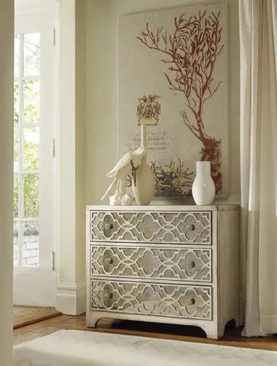 Sanctuary Fretwork Chest-Pearl Essence