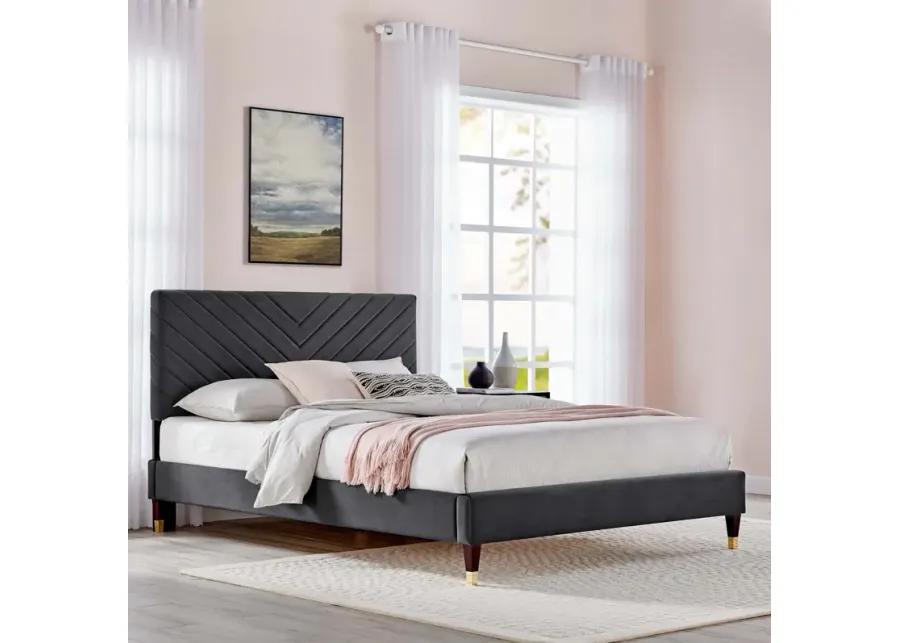 Roxanne Performance Velvet Queen Platform Bed