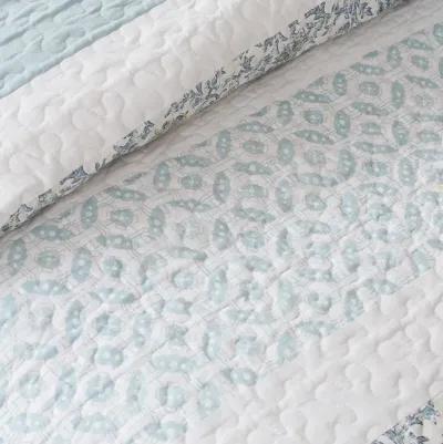 Madison Park Dawn Aqua 6 Piece Cotton Percale Quilt Set with Throw Pillows