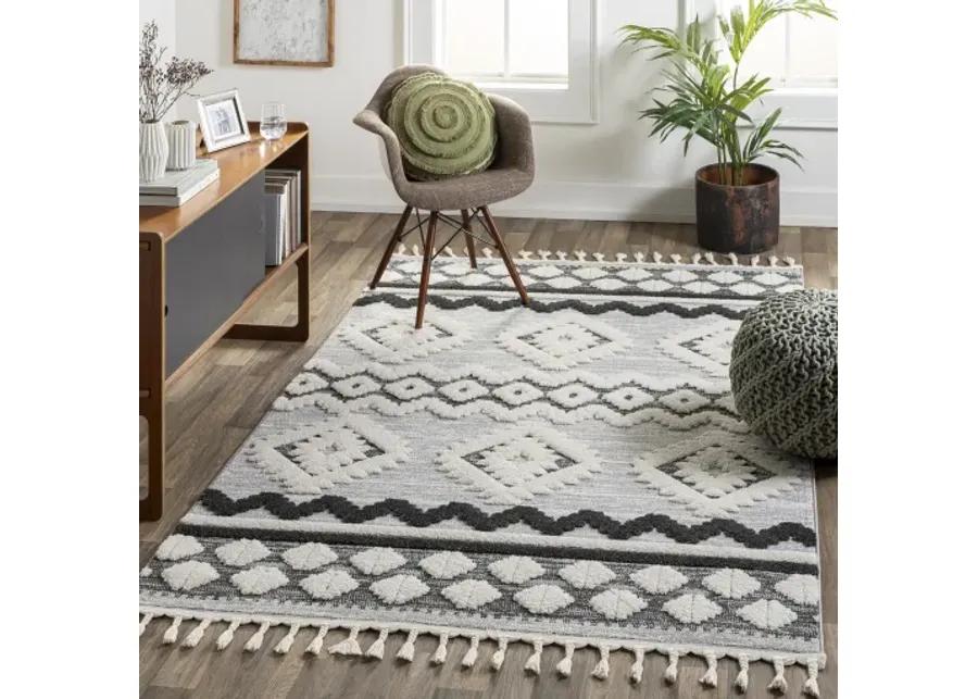 Nora 5'3" x 7' Rug