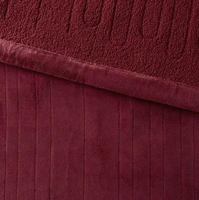 Woolrich Heated Plush to Berber Garnet Blanket