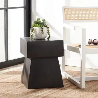 Zen Mushroom Indoor/Outdoor Accent Stool