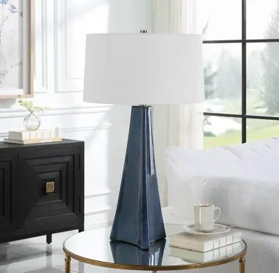 Teramo Scalloped Table Lamp