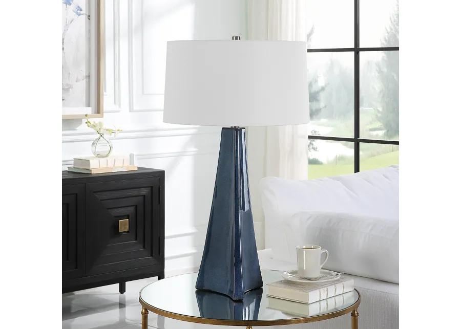 Teramo Scalloped Table Lamp