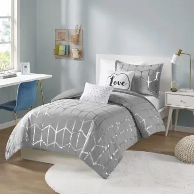 Intelligent Design Raina Grey/Silver Metallic Printed Duvet Cover Set