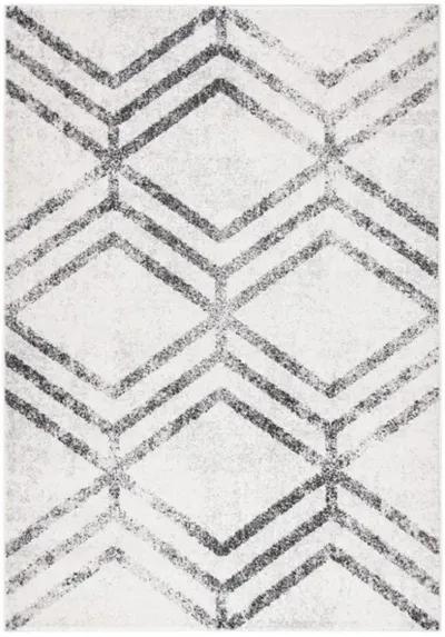 ADIRONDACK Contemporary Ivory / Grey 2'-6" X 8' Powerloomed Rug