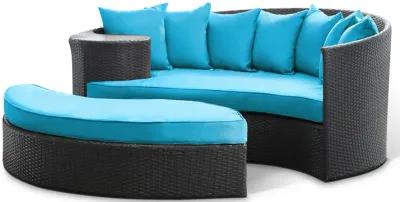 Taiji Outdoor Patio Wicker Daybed