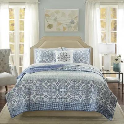 Madison Park Essentials Sybil Blue 6 Piece Quilt Set with Cotton Bed Sheets