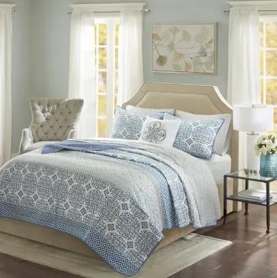 Madison Park Essentials Sybil Blue 6 Piece Quilt Set with Cotton Bed Sheets