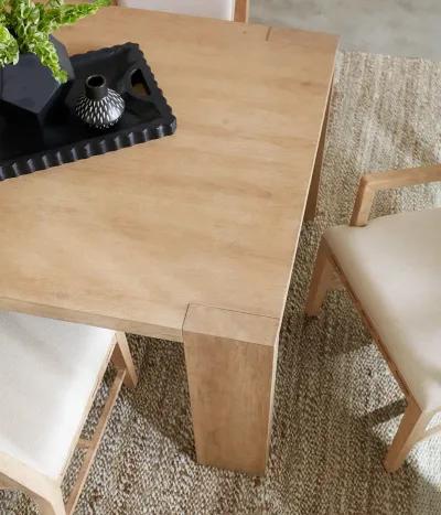 Retreat Rectangle Dining Table w/1-22in leaf