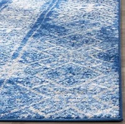 Adirondack Contemporary Silver / Blue 4' X 4' Square Powerloomed Rug