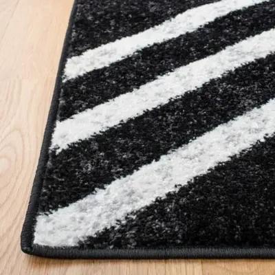 ADIRONDACK Contemporary Black / Ivory 2'-6" X 8' Powerloomed Rug