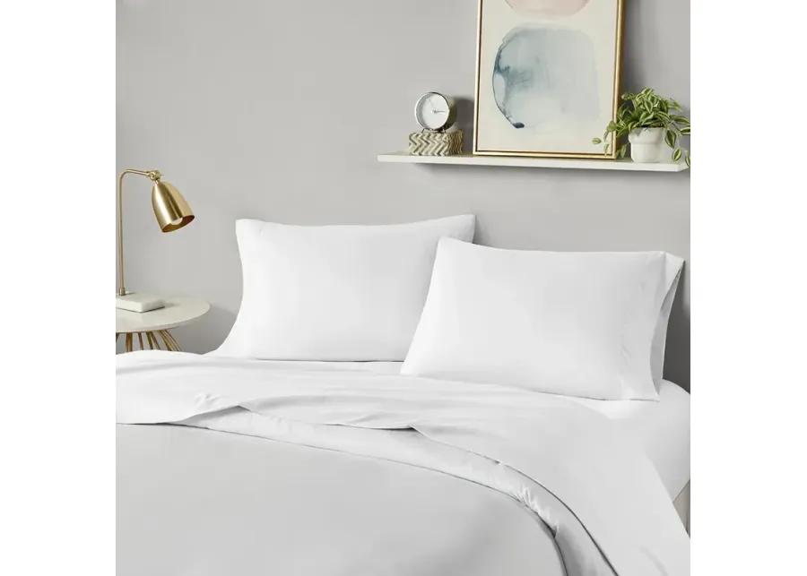 Intelligent Design Microfiber White All Season Soft Touch Sheet Set