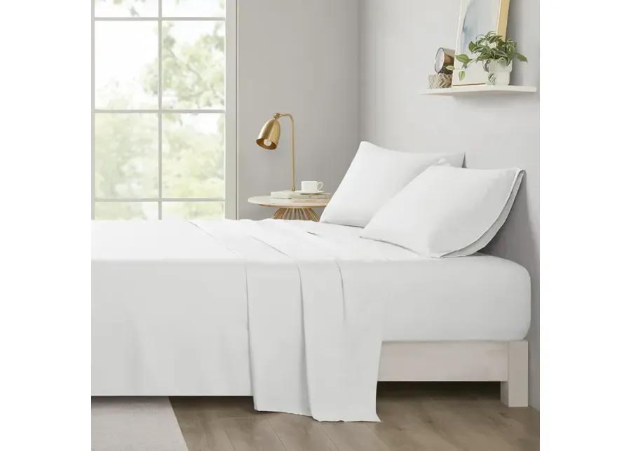 Intelligent Design Microfiber White All Season Soft Touch Sheet Set