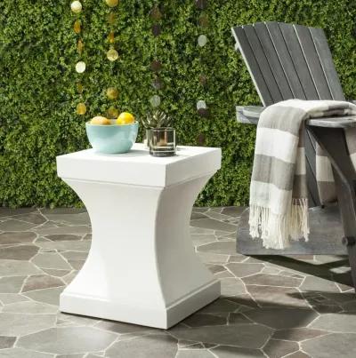 Curby Indoor/Outdoor Modern Concrete 17.7-Inch H Accent Table