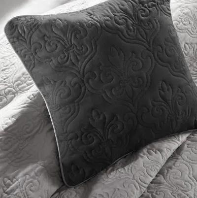 Madison Park Attingham Black 7 Piece Quilt Set with Euro Shams and Throw Pillows