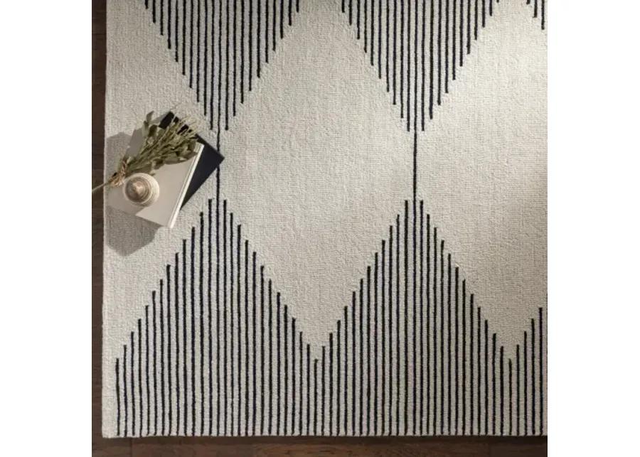 Granada GND-2331 2'6" x 10' Rug